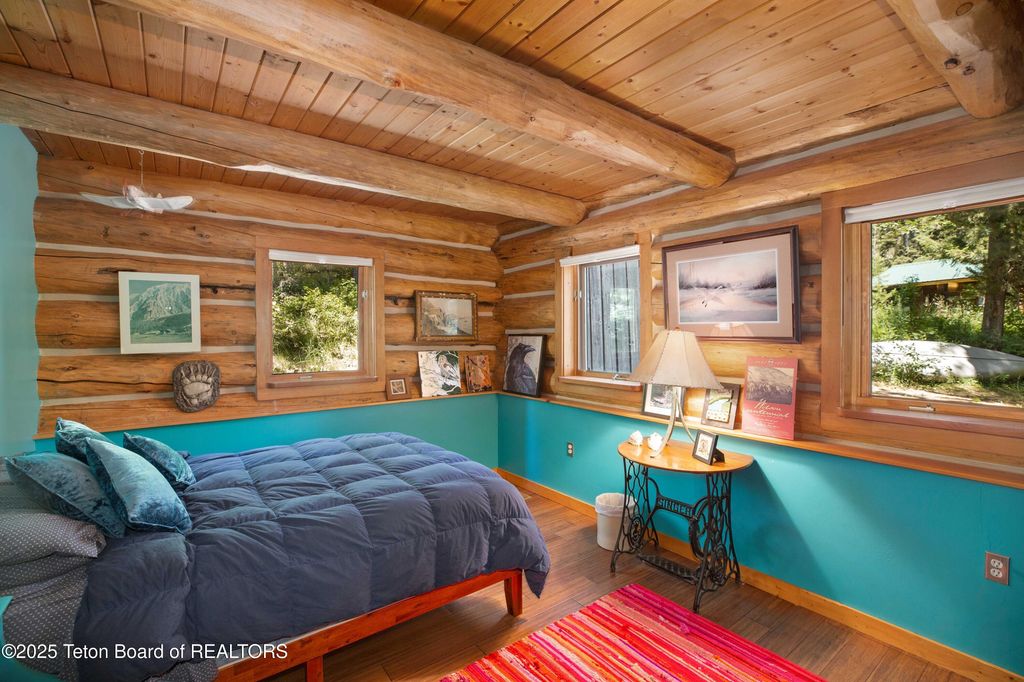 2945 N HUNT Lane, Wilson, WY 83014 photo 18