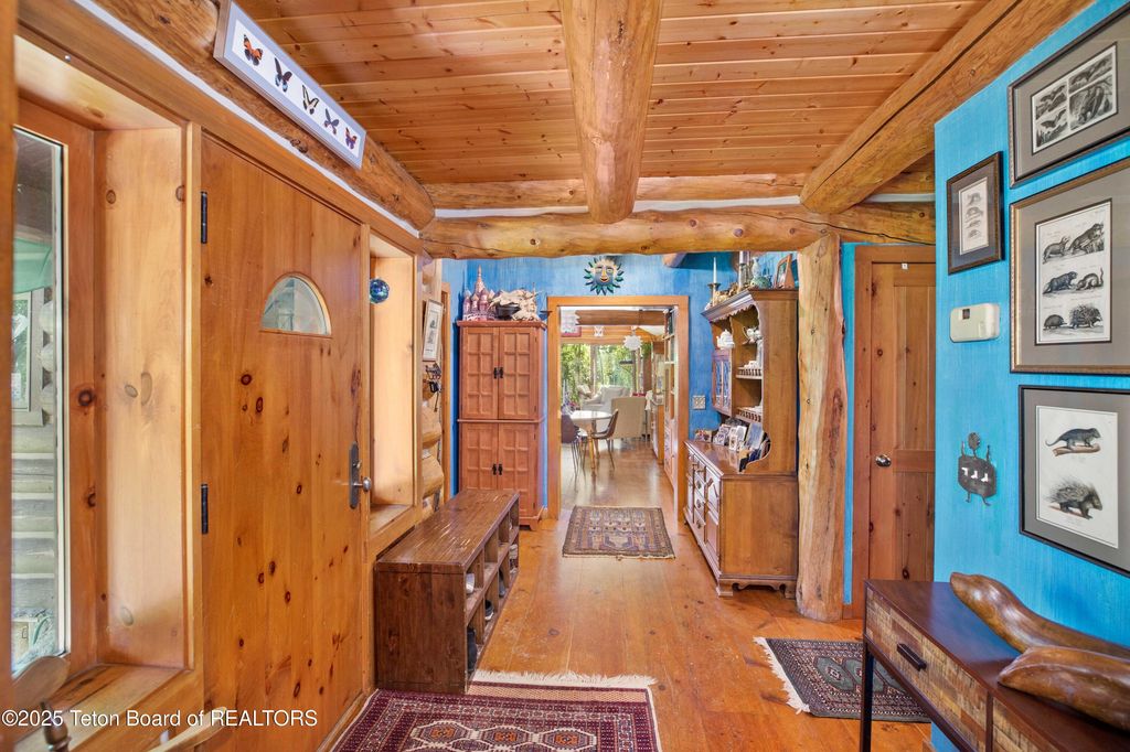 2945 N HUNT Lane, Wilson, WY 83014 photo 23