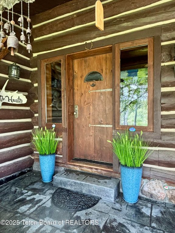 2945 N HUNT Lane, Wilson, WY 83014 photo 25