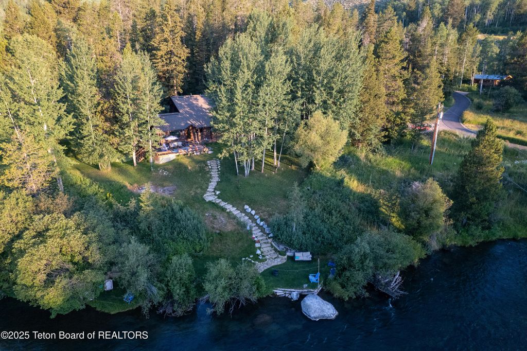 2945 N HUNT Lane, Wilson, WY 83014 photo 32