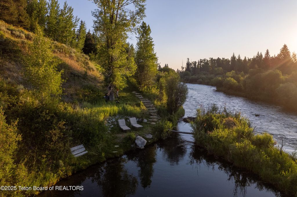 2945 N HUNT Lane, Wilson, WY 83014 photo 37