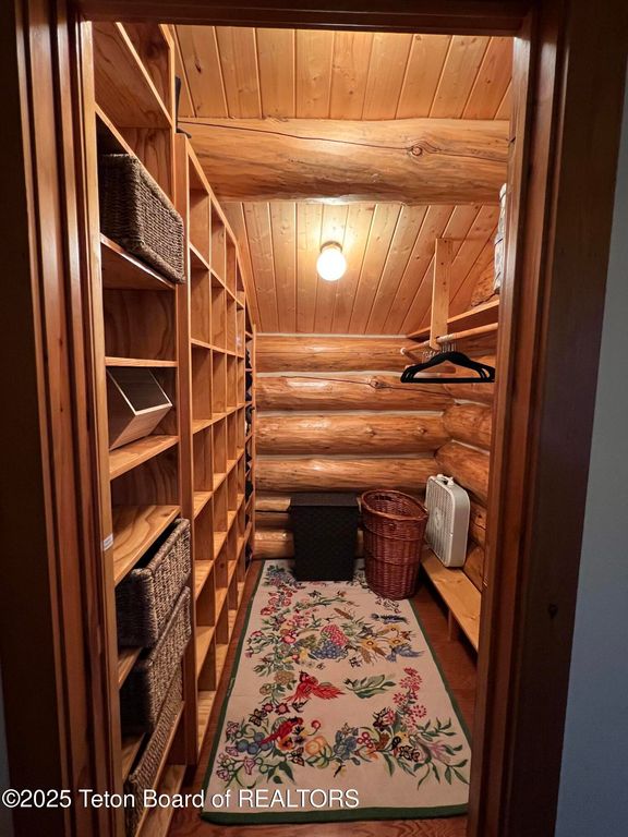 2945 N HUNT Lane, Wilson, WY 83014 photo 43