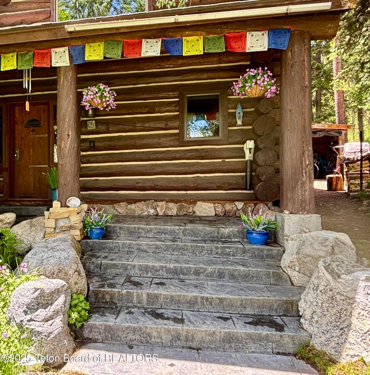 2945 N HUNT Lane, Wilson, WY 83014 photo 48