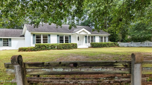 1901 Highway 11, Picayune, MS 39466