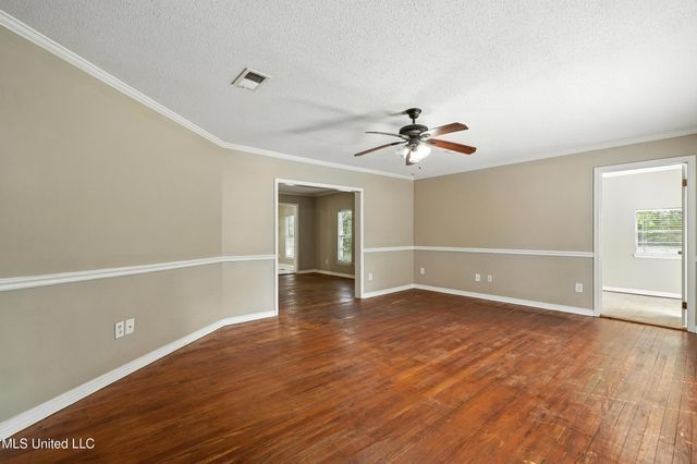 1901 Highway 11, Picayune, MS 39466