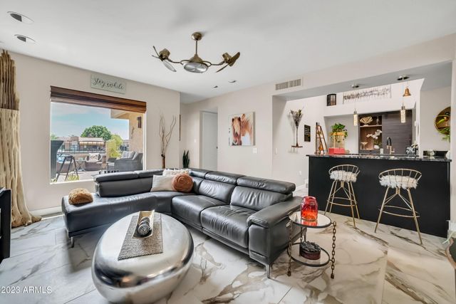 8161 E Del Cuarzo Drive, Scottsdale, AZ 85258