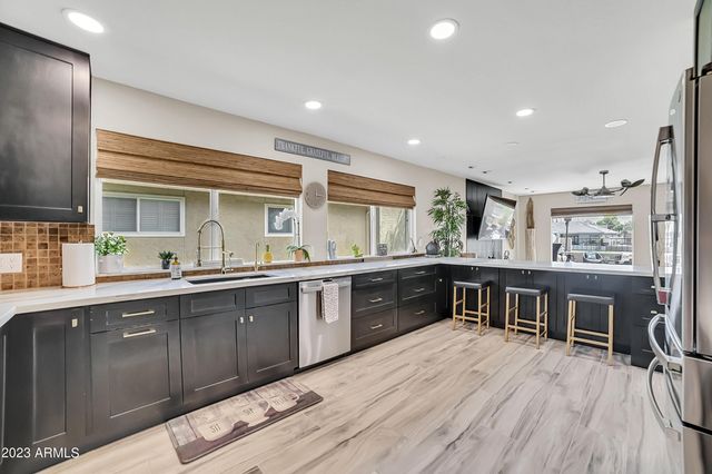 8161 E Del Cuarzo Drive, Scottsdale, AZ 85258