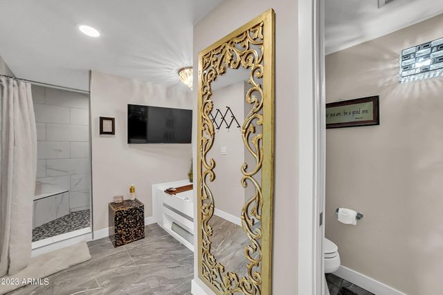 8161 E Del Cuarzo Drive, Scottsdale, AZ 85258