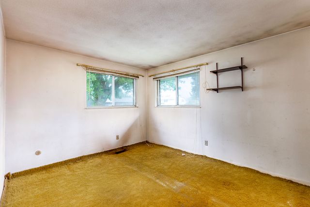 1906 Wilshire Drive, Xenia, OH 45385
