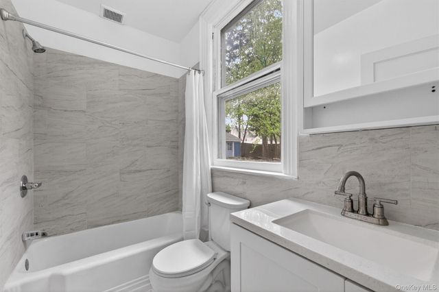 147 N Fulton Avenue, Mount Vernon, NY 10550
