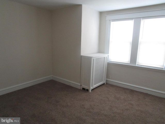 7262 CALVIN RD, Upper Darby, PA 19082