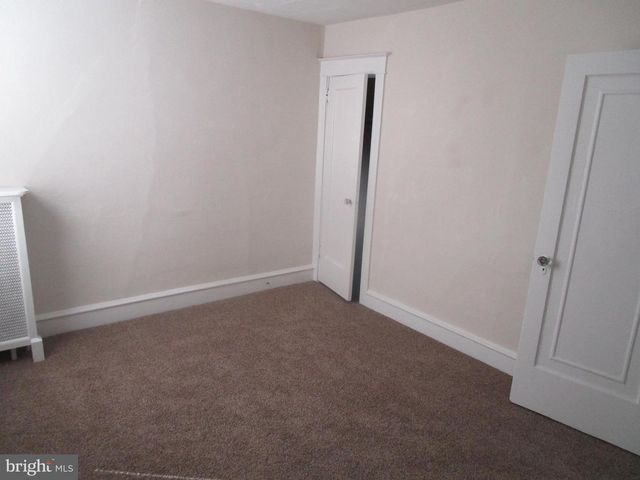 7262 CALVIN RD, Upper Darby, PA 19082