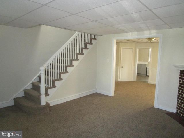 7262 CALVIN RD, Upper Darby, PA 19082