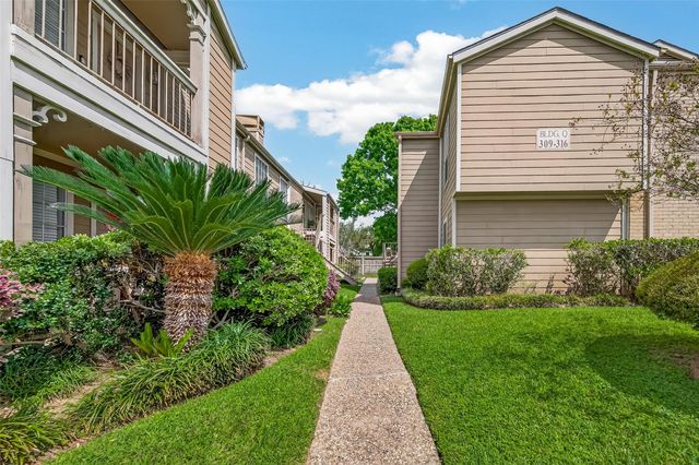 1860 White Oak Drive 311, Houston, TX 77009