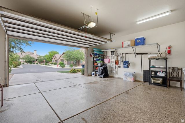 1951 N AUGUSTA CT, Washington, UT 84780
