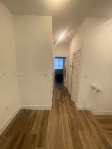 13637 SW 157th Pl, Miami, FL 33196