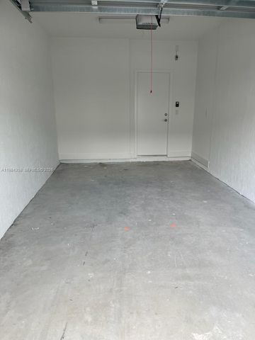 13637 SW 157th Pl, Miami, FL 33196