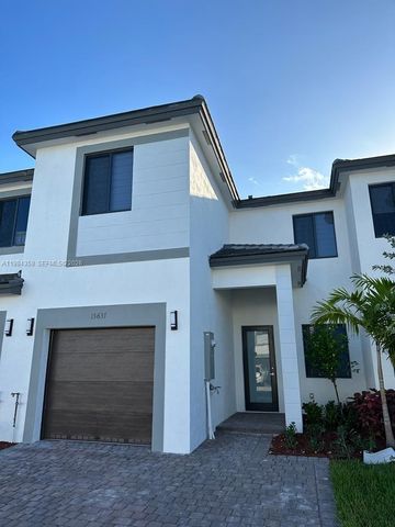 13637 SW 157th Pl, Miami, FL 33196