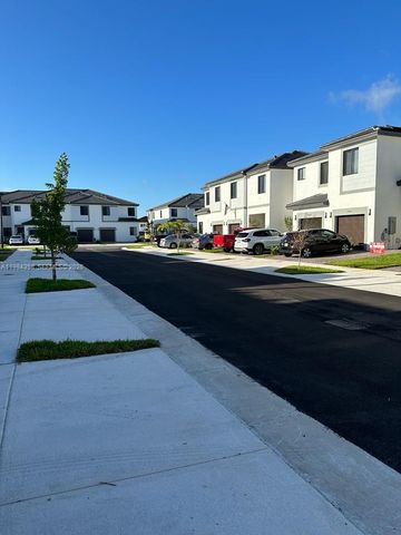 13637 SW 157th Pl, Miami, FL 33196