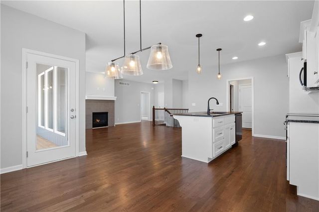 25409 W 149th Terrace, Olathe, KS 66061