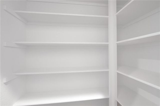 25409 W 149th Terrace, Olathe, KS 66061