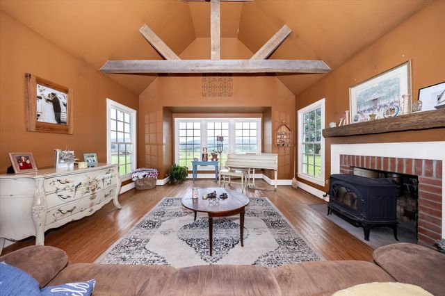 5840 CATHOLIC CHURCH RD, Jefferson, MD 21755