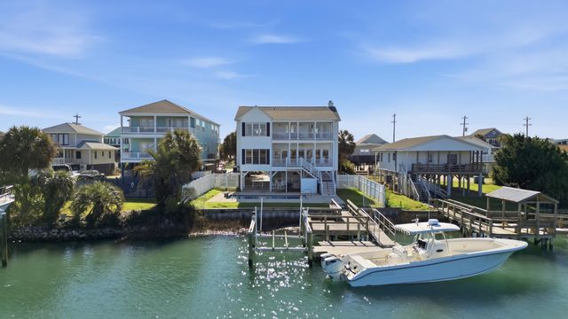 902 S Waccamaw Dr., Garden City Beach, SC 29576