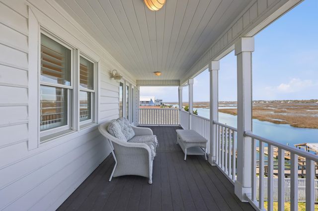 902 S Waccamaw Dr., Garden City Beach, SC 29576