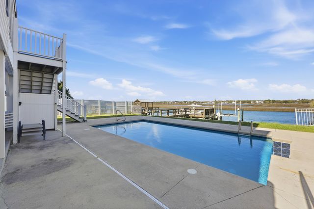 902 S Waccamaw Dr., Garden City Beach, SC 29576