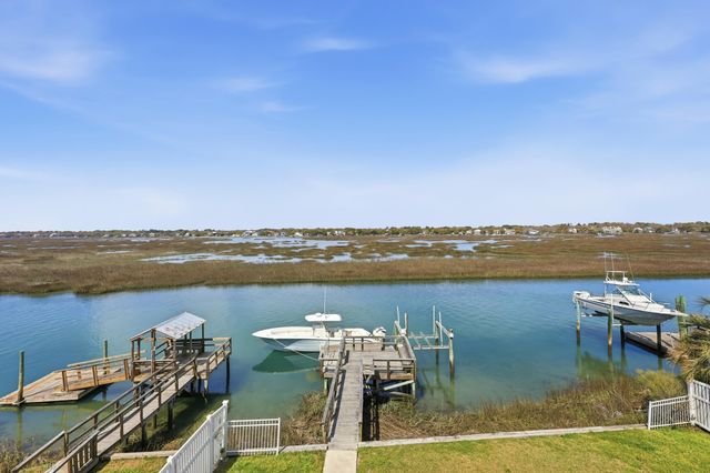 902 S Waccamaw Dr., Garden City Beach, SC 29576