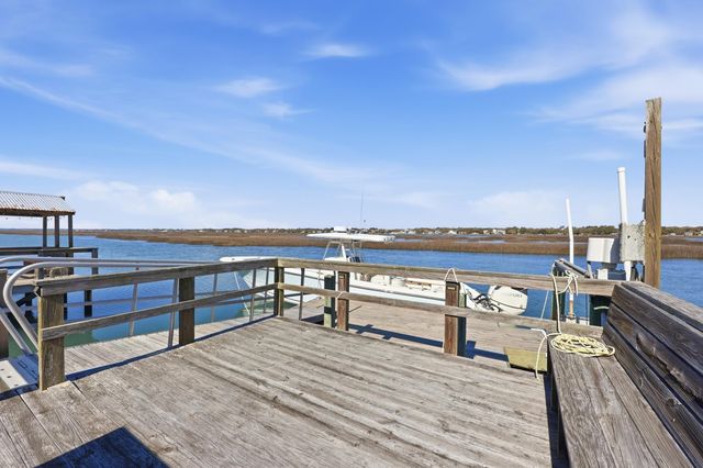 902 S Waccamaw Dr., Garden City Beach, SC 29576