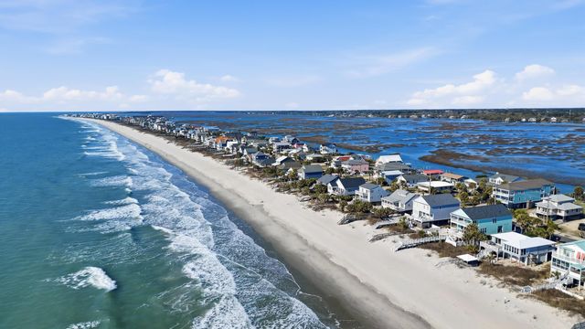 902 S Waccamaw Dr., Garden City Beach, SC 29576