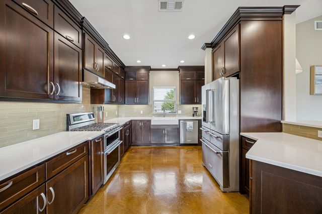 130 Judah Circle, Trenton, TX 75490