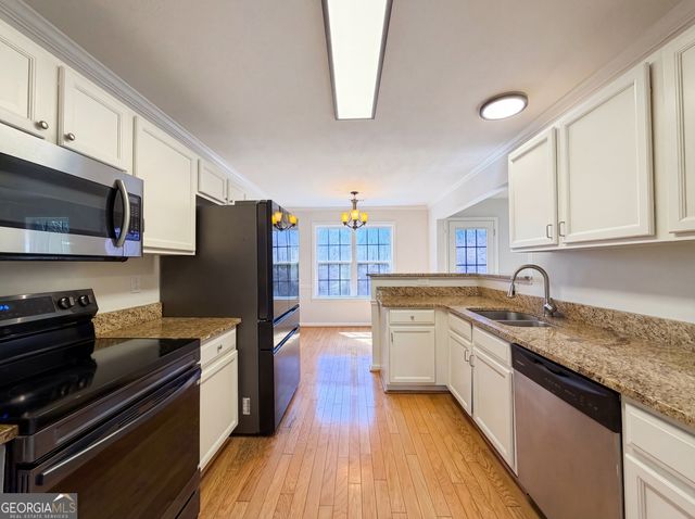 3853 White Pine Road, Snellville, GA 30039