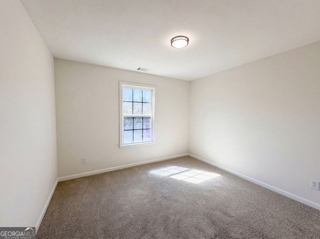 3853 White Pine Road, Snellville, GA 30039