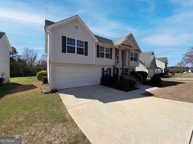 3853 White Pine Road, Snellville, GA 30039