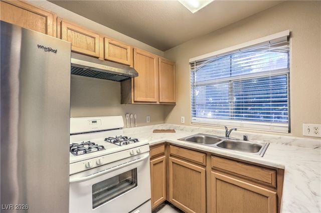 4304 West Lake Mead Boulevard 201, Las Vegas, NV 89108