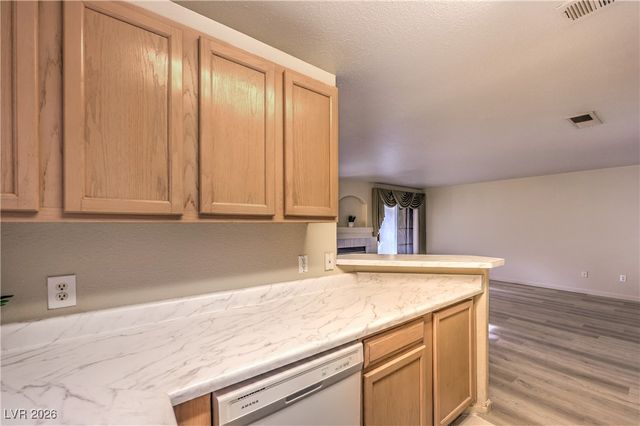 4304 West Lake Mead Boulevard 201, Las Vegas, NV 89108