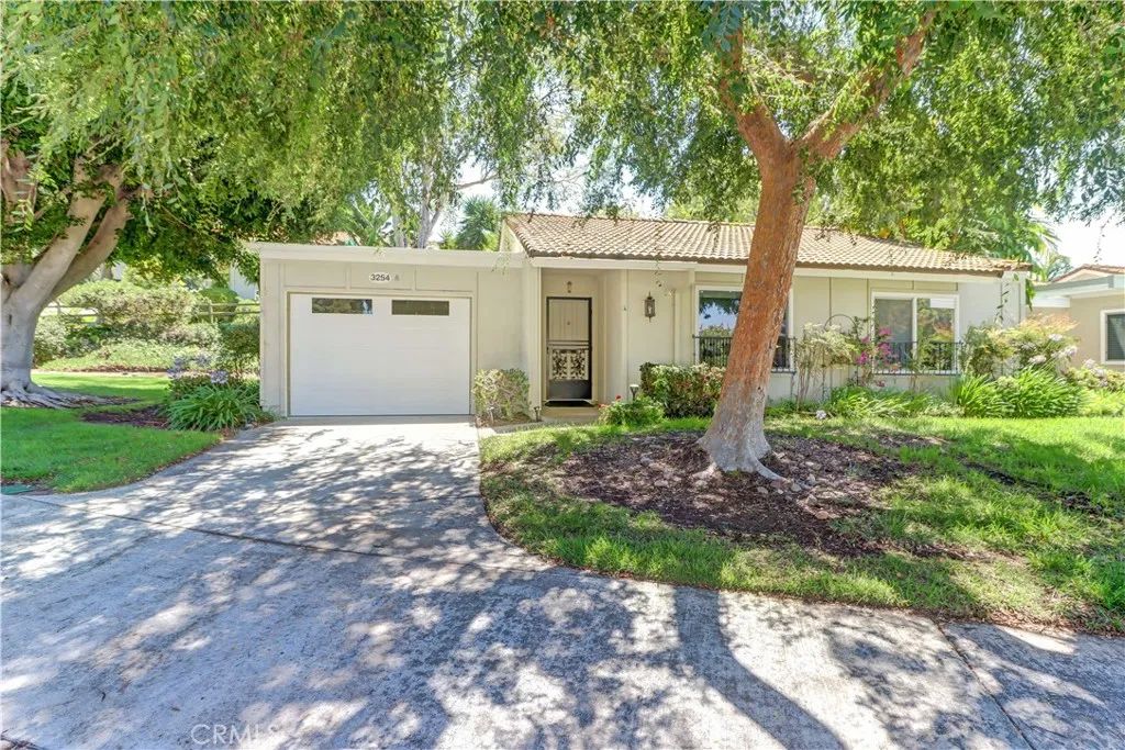 3254 San Amadeo Unit A, Laguna Woods, CA 92637