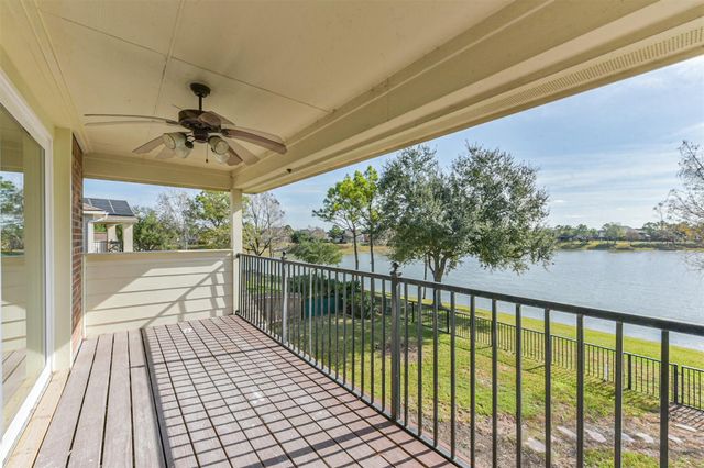 2315 Bending Spring Drive, Pearland, TX 77584