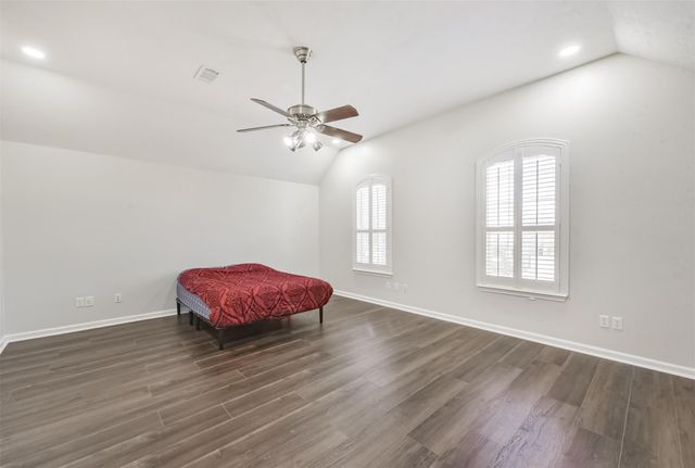 2315 Bending Spring Drive, Pearland, TX 77584