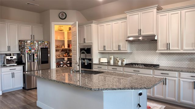 23018 Pearl Glen Drive, Richmond, TX 77469