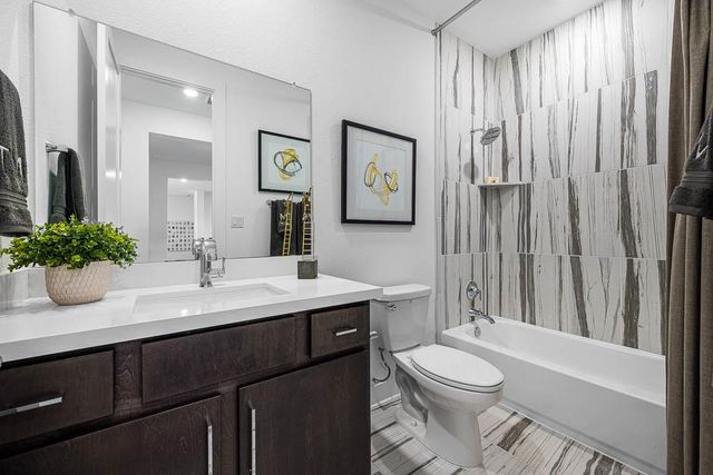 5044 Vasto WAY, Leander, TX 78641