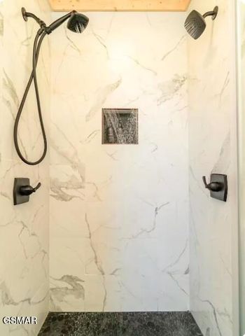 1339 Old Knoxville Highway, Sevierville, TN 37876