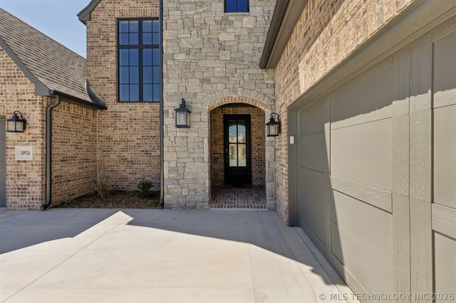 10926 N 86th East Court, Owasso, OK 74055