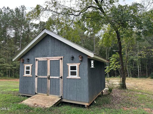 75 Clarence Brooks Road, Pittsboro, NC 27312