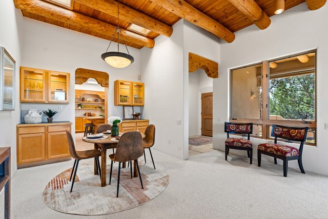 1 Sabroso Place, Santa Fe, NM 87508