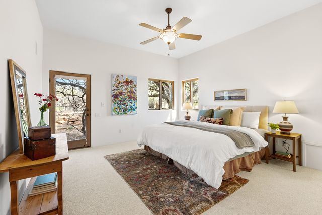 1 Sabroso Place, Santa Fe, NM 87508