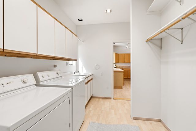 1 Sabroso Place, Santa Fe, NM 87508