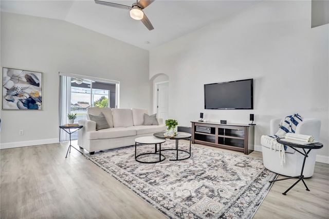 809 ADDISON DRIVE NE, St Petersburg, FL 33716